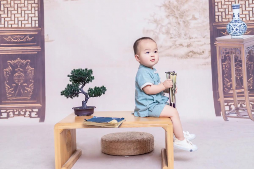 新泰蜡笔小新美伢怀孕